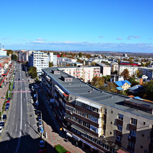 Traficul rutier va fi întrerupt în Roman pentru lucrări de asfaltare