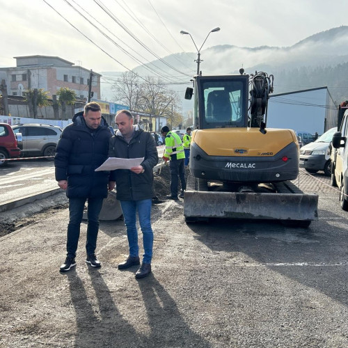 Lucrări de reconfigurare a parcărilor în zona Pieței Centrale