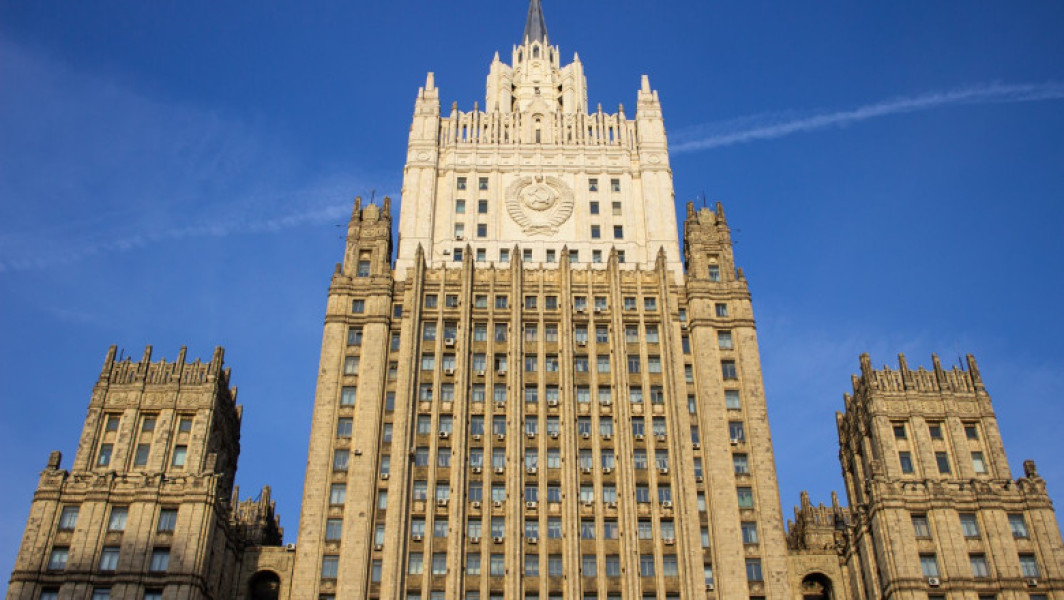 Rusia expulzează trei diplomați moldoveni ca reacție la măsurile Chişinăului
