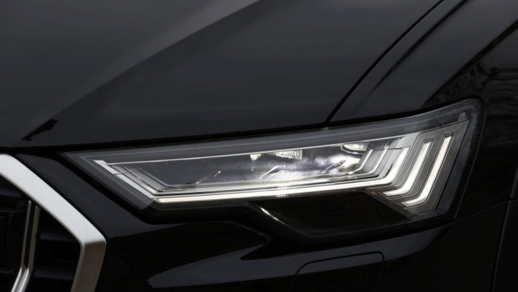 Audi își reține vehiculele în porturile americane din cauza noilor taxe