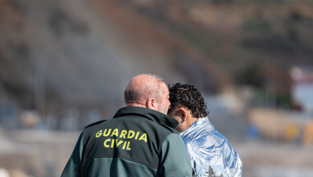 Garda Civilă spaniolă a dezmembrat o rețea de trafic de migranți