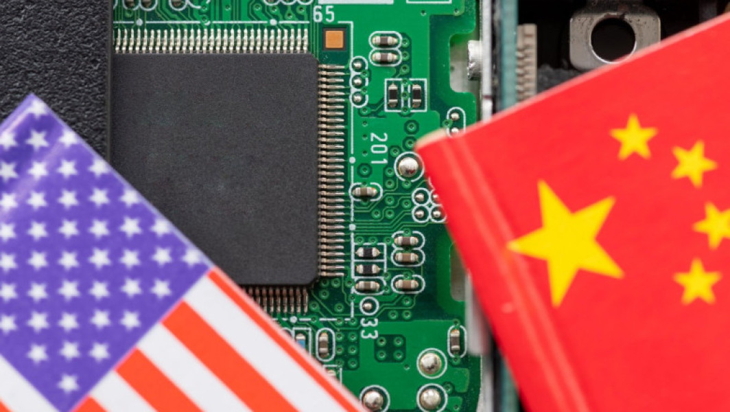 Donald Trump anunță noi tarife pentru semiconductori