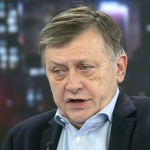 Crin Antonescu va susține o conferință de presă la ora 18:00