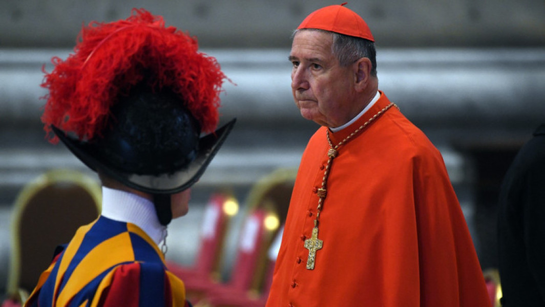 Cardinalul Mahony, implicat în înmormântarea papei Francisc, stârnește controverse