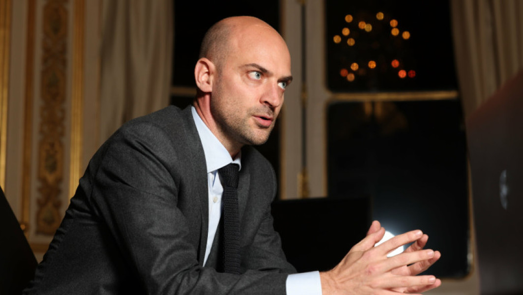 Franta intenționează să recunoască un stat palestinian, dar nu va face acest lucru singură, a declarat ministrul francez de externe Jean-Noel Barrot, cu câteva zile înainte de o conferință organizată la ONU pe această temă. Potrivit AFP, citată de AGERPRES, Barrot a afirmat: „Suntem hotărâți să o facem”. El a adăugat că scopul este de a „antrena mai multe țări și toate părțile implicate, în special Autoritatea Palestiniană și țările arabe”.