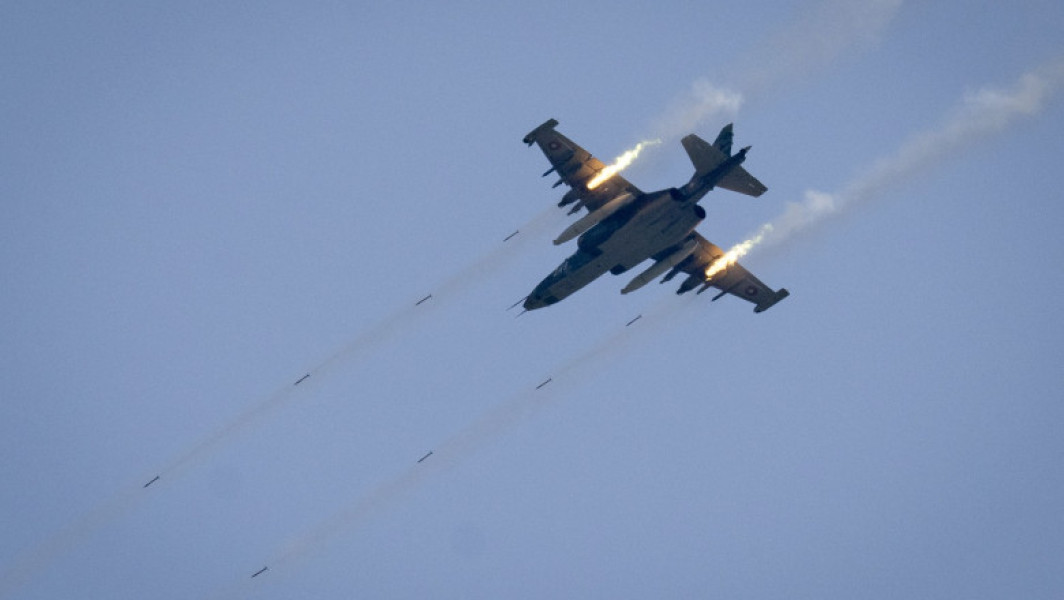 avion de atac rus Su-25 s-a prăbușit în regiunea Donețk din cauza suspectată de "friendly fire"