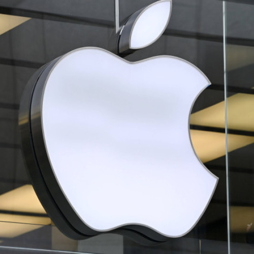 Un grup de acționari dat în judecată Apple pentru declarații înșelătoare despre inteligența artificială