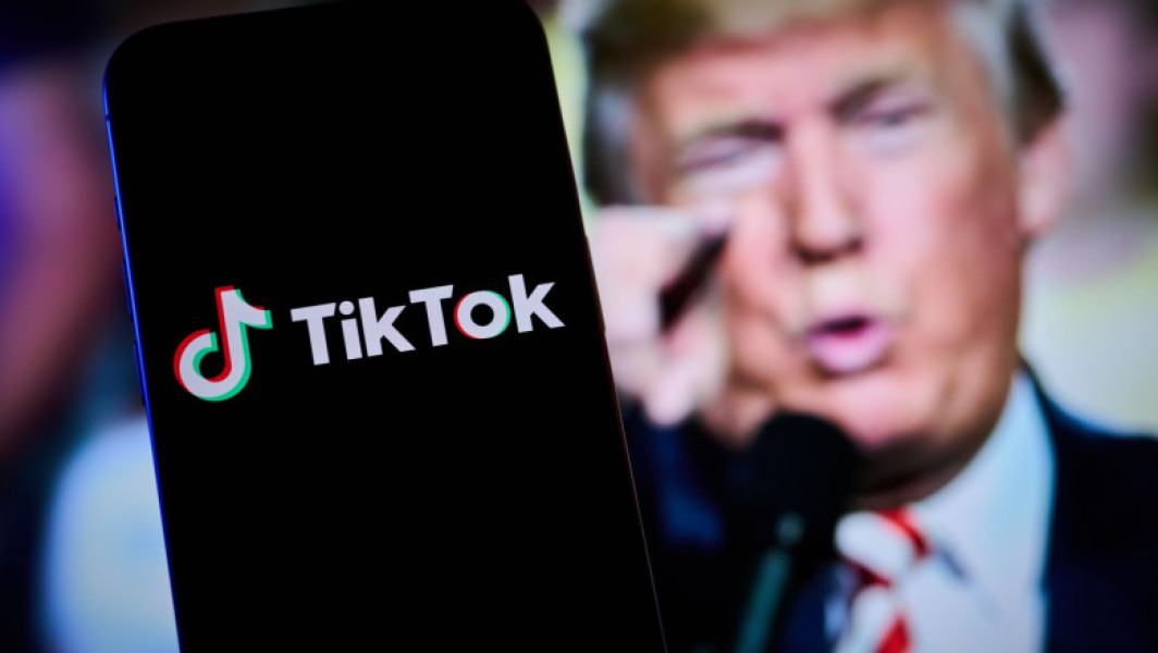 Titlu: Trump susține că are un cumpărător pentru TikTok