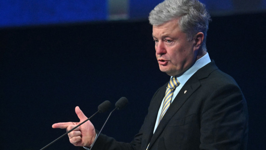 Porosenko acuză președintele Zelenski de autoritarism și încercări de eliminare a opozanților în Ucraina