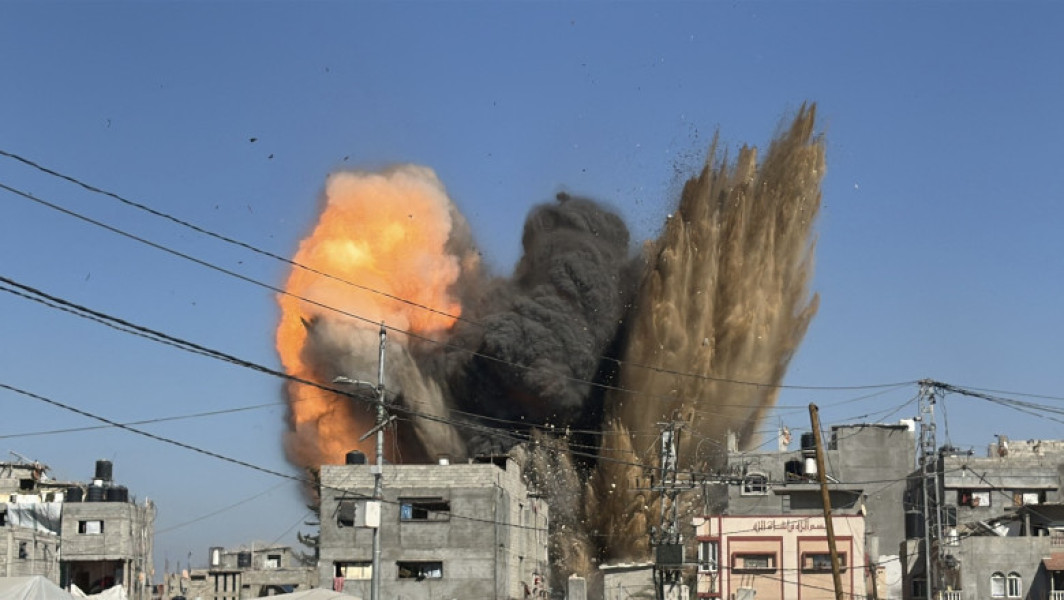 tensiuni și posibile negocieri în conflictul din Gaza