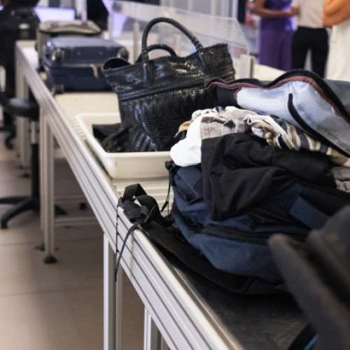 TSA va elimina cerința de a se descalța în controlul de securitate la aeroporturile din Statele Unite