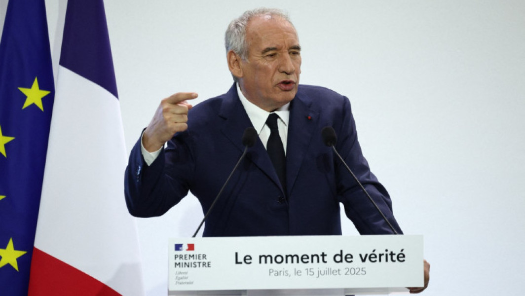 Francois Bayrou propune măsuri dure de austeritate pentru reducerea deficitului bugetar al Franței