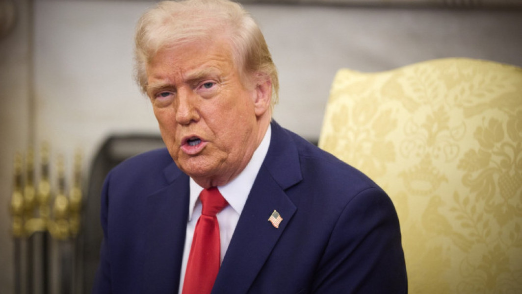 Încrederea în președintele american Donald Trump a scăzut semnificativ, conform unui sondaj recent. Potrivit publicației The Hill, citată de Digi24.ro, rezultatele ultimului sondaj efectuat de Economist/YouGov arată că 55% dintre americani sunt nemulțumiți de mandatul lui Trump, în timp ce doar 41% îl aproba.
