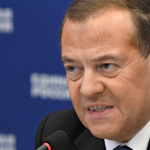 Medvedev avertizează asupra unui război pe scară largă impotriva Rusiei