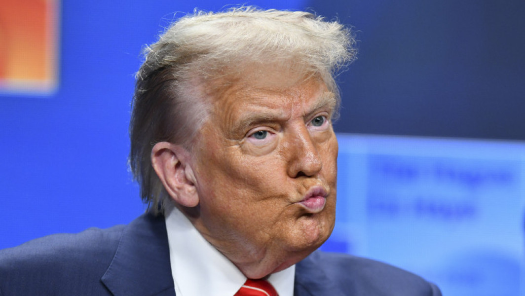 Trump anunță impunerea unei noi taxe vamale asupra importurilor din Filipine