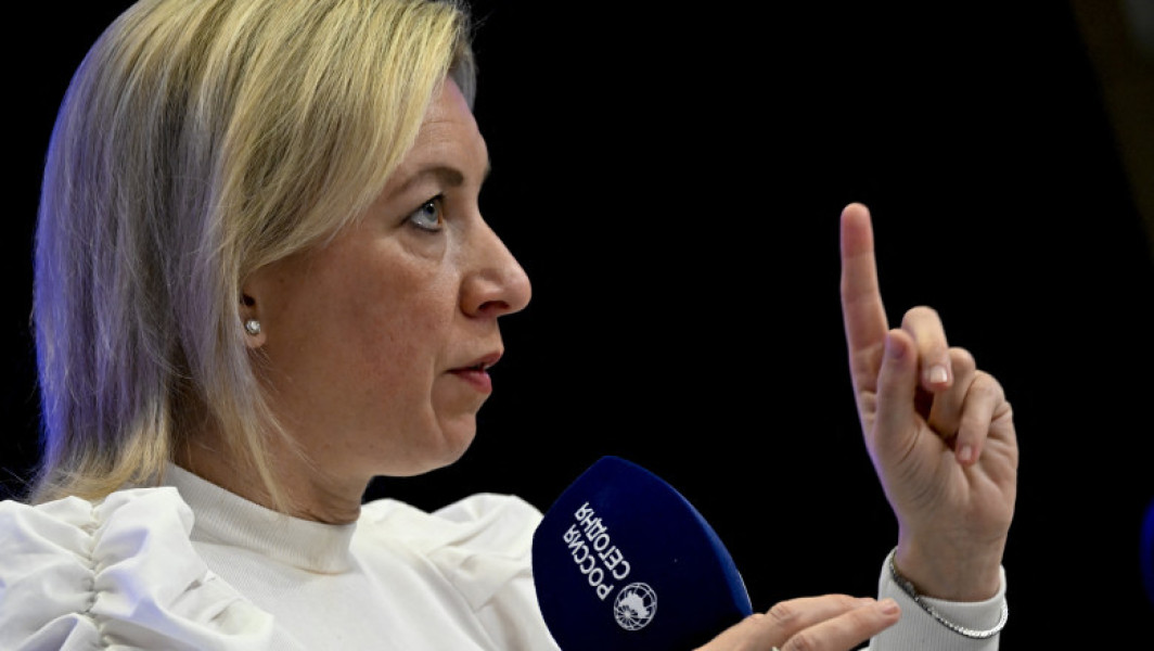 Maria Zaharova, reprezentanta Ministerului rus de externe, a criticat dur reacția autorităților române în legătură cu incidentele recente din spațiul aerian. Potrivit acesteia, Bucureștiul nu pare să ia în serios riscurile și nu-și aliniază politica națională cu interesele suverane ale țării.