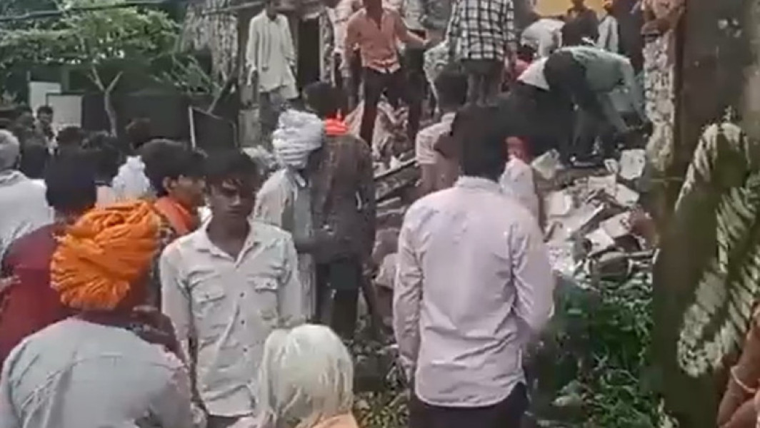 Prăbușire a unei școli în India, cel puțin șapte copii au murit