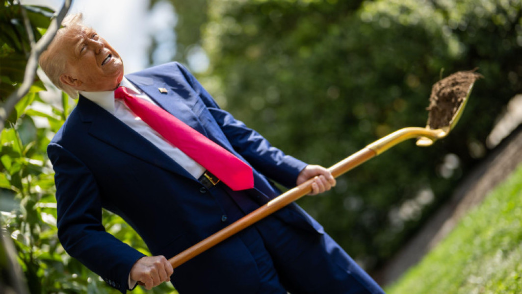 Frustrarea lui Donald Trump legată de gestionarea cazului Jeffrey Epstein crește