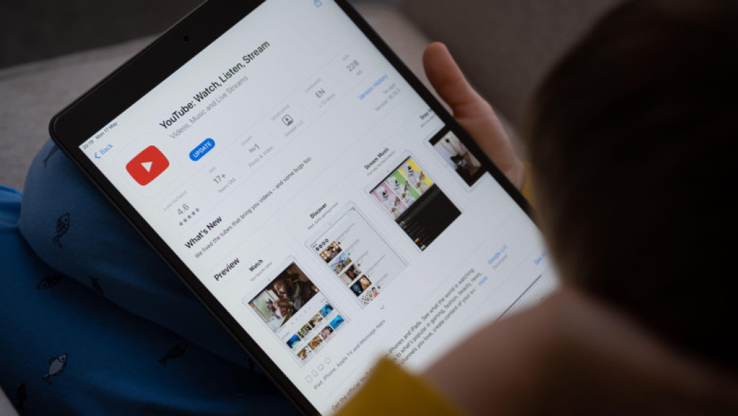 Guvernul australian a anunțat interzicerea YouTube pentru utilizatorii sub 16 ani
