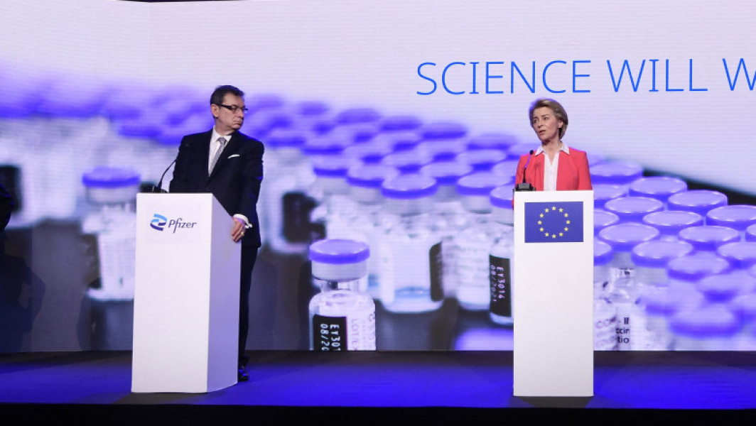 Unia Europeană recunoaște că oficiali de rang înalt au șters mesaje legate de acordul cu Pfizer