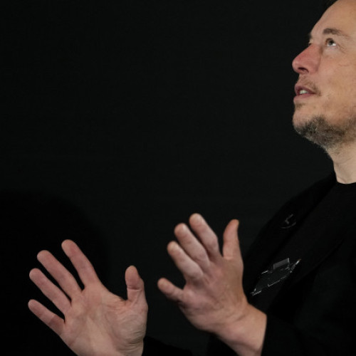 elion musk donează 5 milioane de dolari supercomitetului republican al lui donald trump