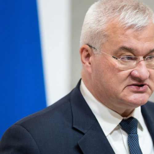 conducerea ucraineană condamnă sugestiile lui trump privind schimbul de teritorii