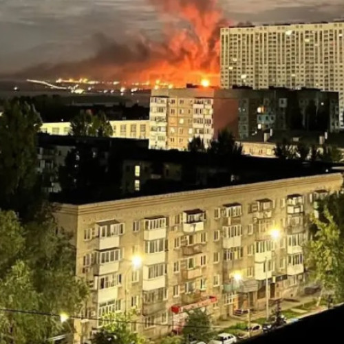Rafinăria de petrol din Saratov, afectată de un atac cu drone din Ucraina