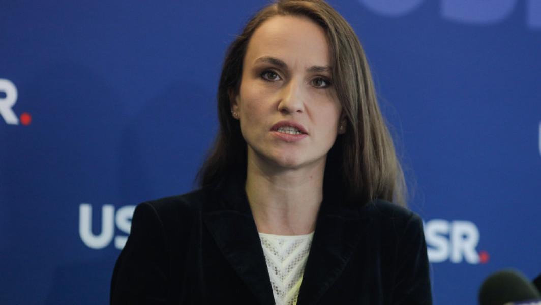discutiile dintre Trump si Putin reprezinta un pas important in procesul de pace, afirma Oana Toiu