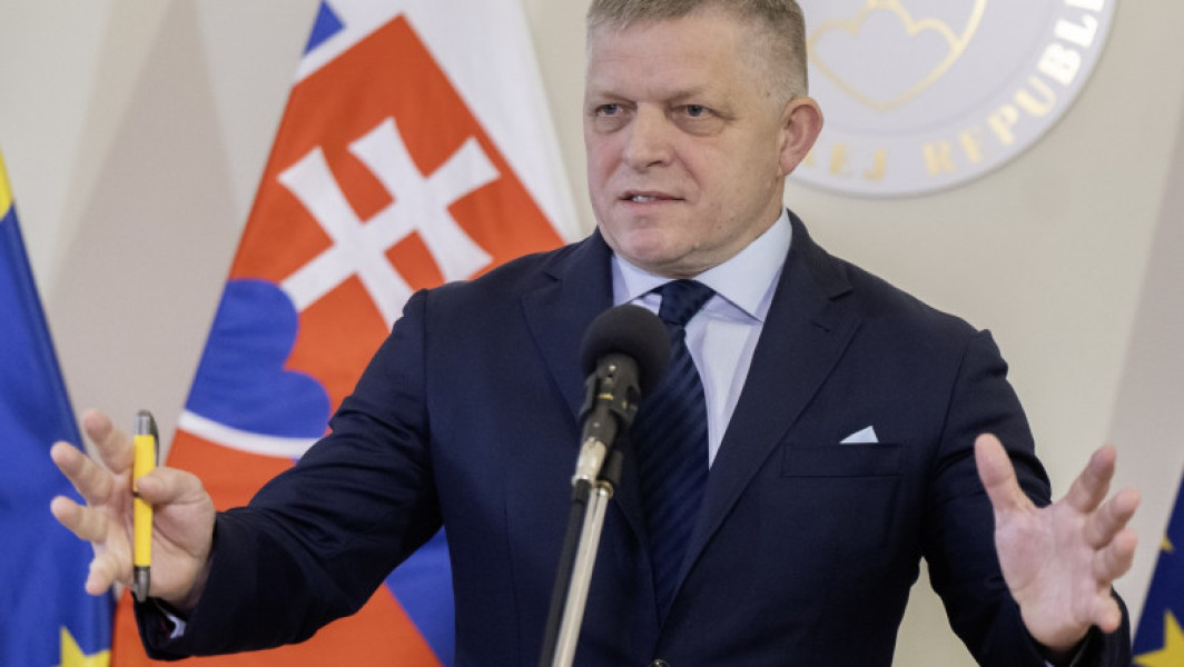 industrie de armament din slovacia continuă să vândă arme Ucrainei în ciuda promisiunilor oficiale ale lui Robert Fico