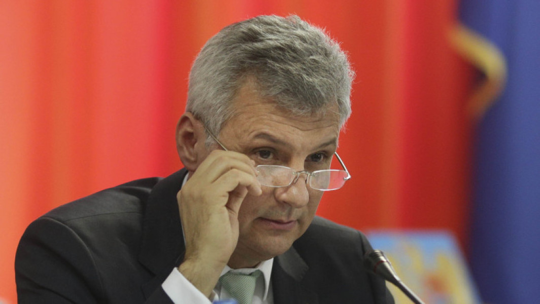 Agasă deja insistenţa guvernului de a discuta despre comasarea alegerilor, potrivit lui Daniel Zamfir (PSD)