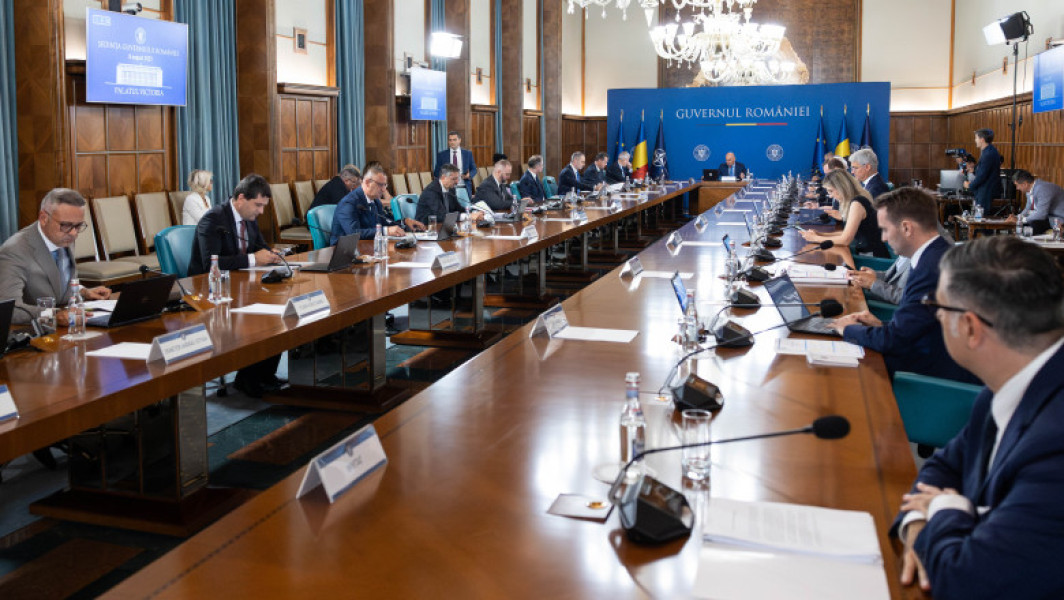 Coalitia de guvernare va pregăti proiecte separate pentru reforme majore