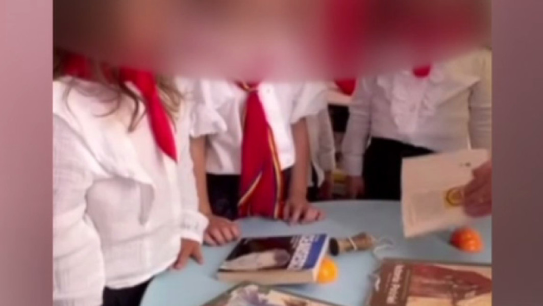 ISJ Satu Mare verifică activitatea unei grădiniţe după cravate de pionieri