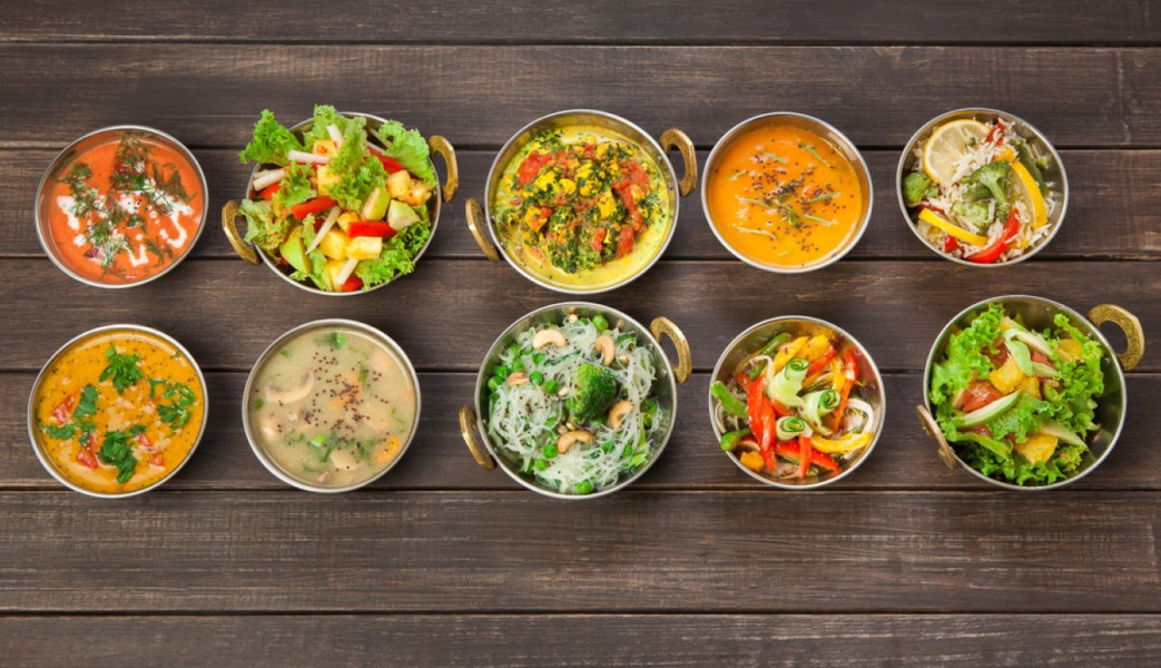 Dieta doar fructe și legume: beneficii și riscuri discutate de specialiști