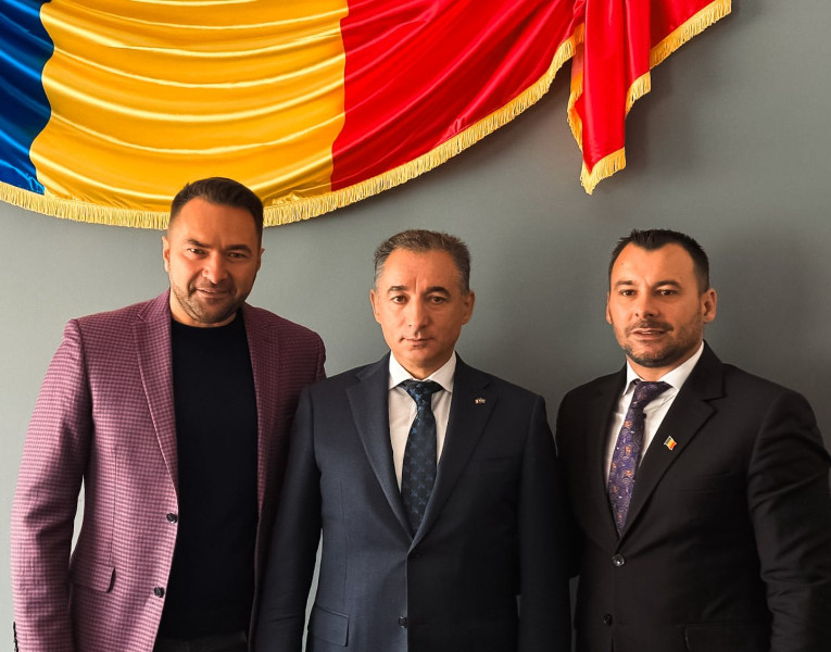 Primarul Piatra-Neamț a discutat cu ambasadorul Azerbaidjanului despre colaborări economice
