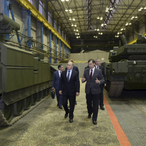 Sectorul apărării rus înregistrează o stagnare după trei ani de creștere rapidă